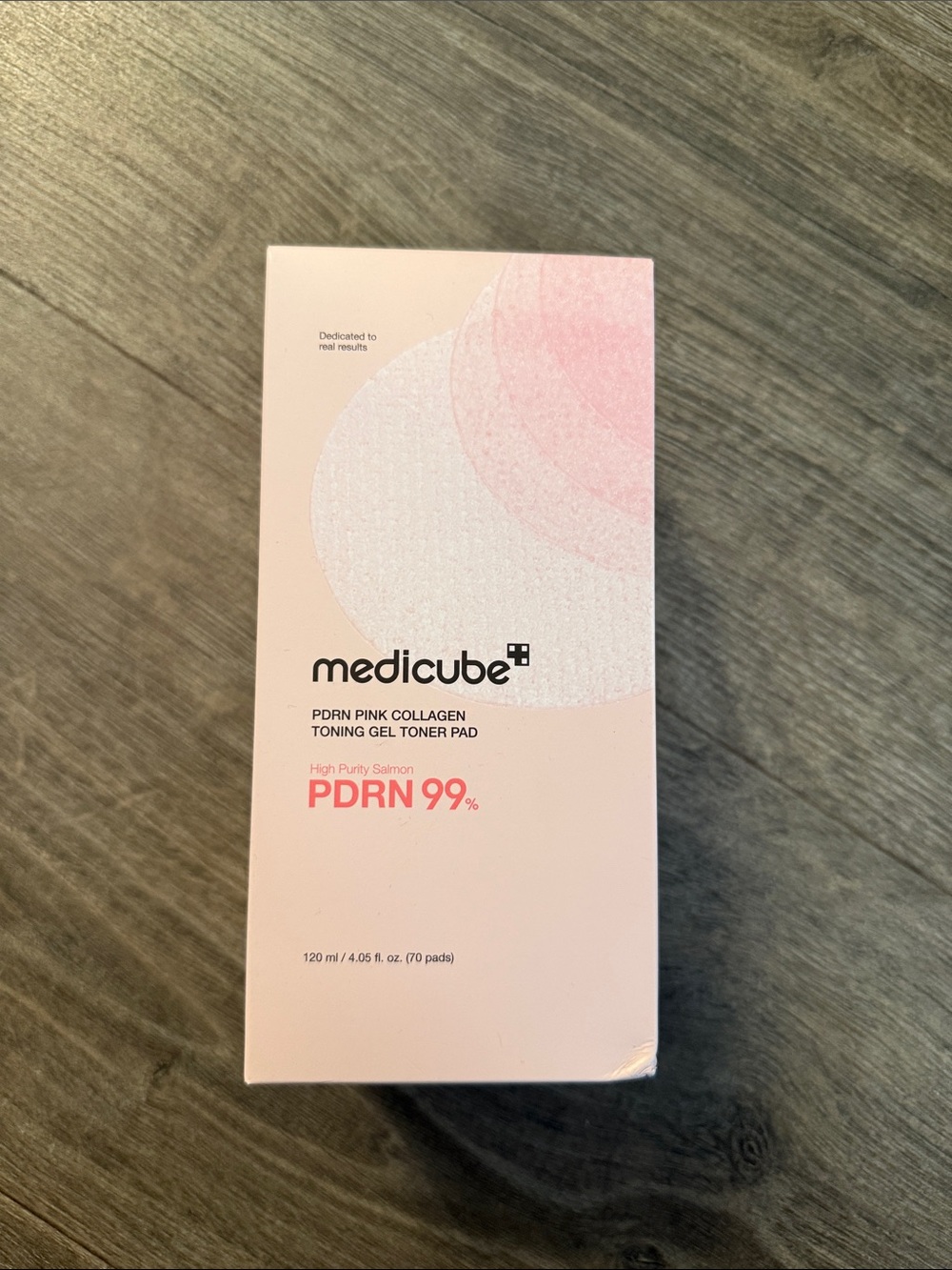 medicube PDRN Pink Collagen Toning Gel Pads — Pink Toner Treatment